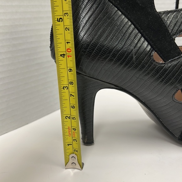 Nine West ‘Stiletto’ Open Toe Lace Up Heels - Picture 5 of 8